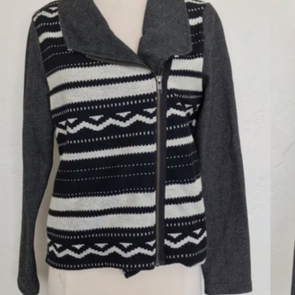 Anthropologie Jackets & Blazers - Anthropologie Blackletter Moto Jacket
